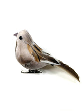 Load image into Gallery viewer, Set of 4 x 11cm Feather Bird Decorations with Clip for home decoration