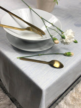 Load image into Gallery viewer, 100% linen Table Display, Choose from table runner, table cloth, tablemats,
